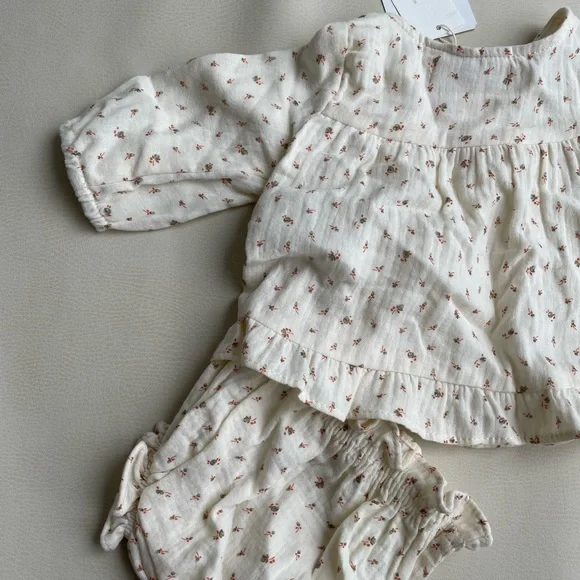 Zara Baby Girl Dress with Bloomers 1-3 months - Picture 3 of 16